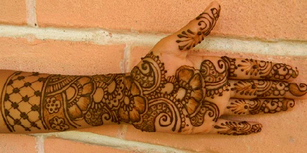 Barsha B Henna Tattoo Artists
