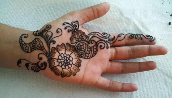 Afshan K Henna Tattoo Artists