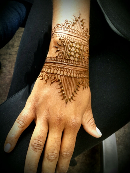 Hennafy Me (Manasi) Henna Tattoo Artists