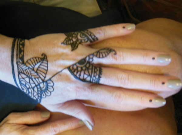 Kristen C Henna Tattoo Artists