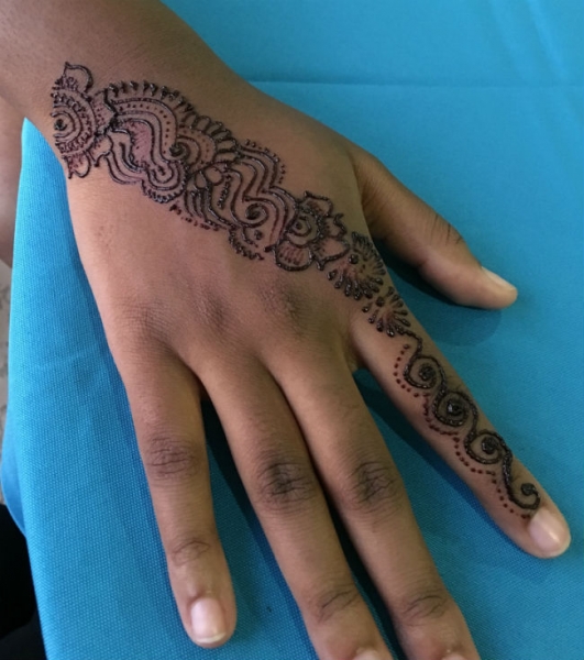 Anisa S Henna Tattoo Artists