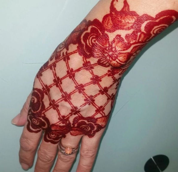 Yasmeen S Henna Tattoo Artists