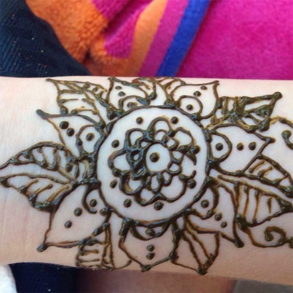 MariCarmen V Henna Tattoo Artists