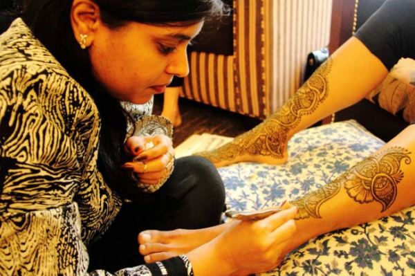 Poonam B Henna Tattoo Artists