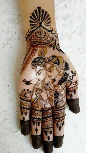 Khushi R Henna Tattoo Artists