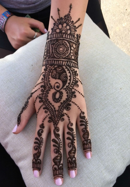 Ranjan R Henna Tattoo Artists
