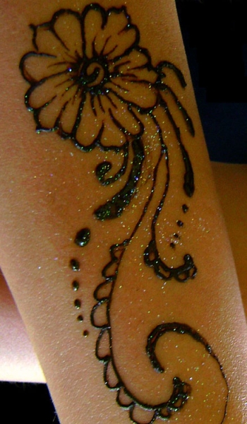 Cindy F Henna Tattoo Artists