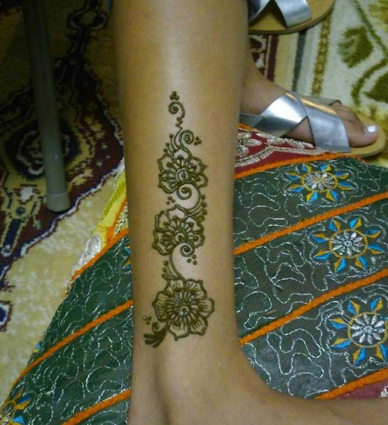 Sana F Henna Tattoo Artists