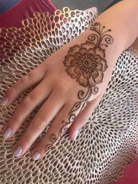 Madiha M Henna Tattoo Artists