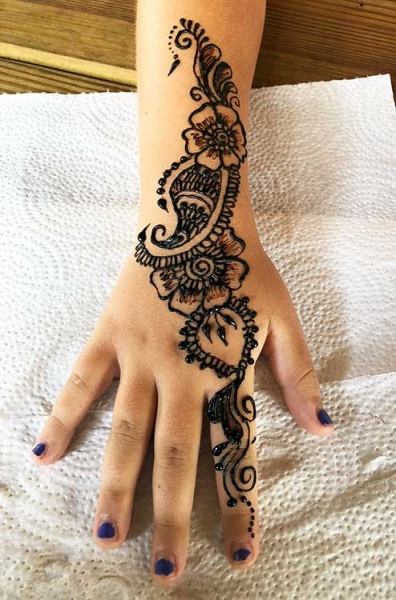 Maha K Henna Tattoo Artists