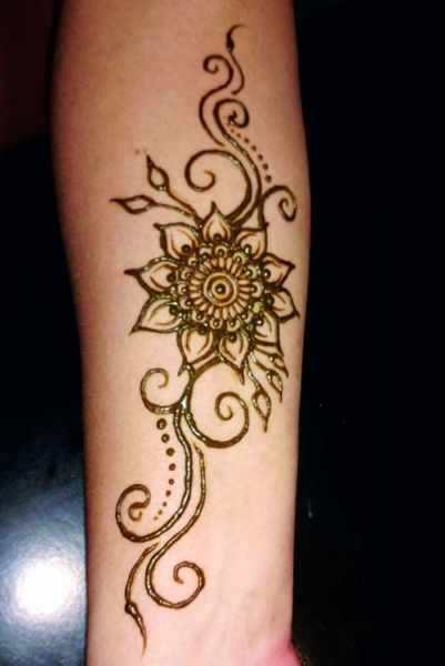 Annie H Henna Tattoo Artists