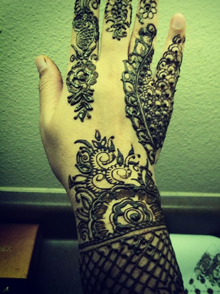 Anisa L Henna Tattoo Artists