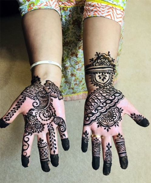 Varsha  B Henna Tattoo Artists