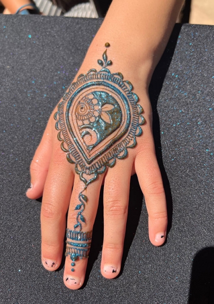 Asra Z Henna Tattoo Artists