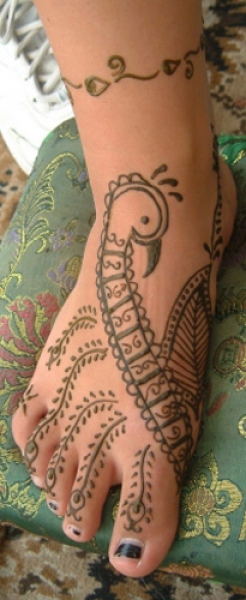 Deena D Henna Tattoo Artists