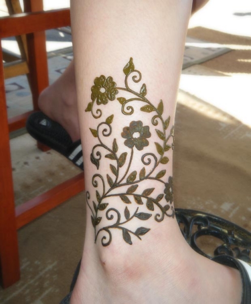 Deena D Henna Tattoo Artists