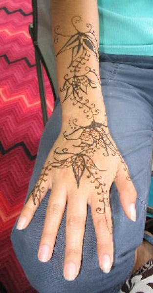 Kristy J Henna Tattoo Artists