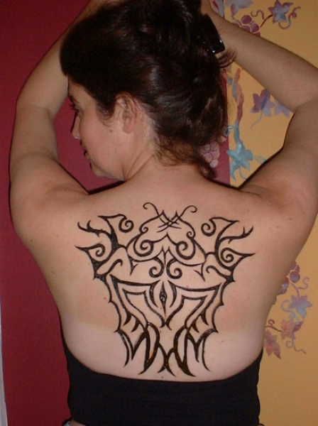 Lily W Henna Tattoo Artists