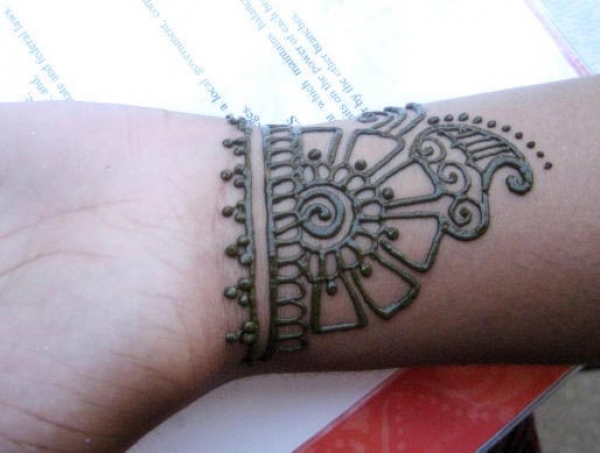 Wardah H Henna Tattoo Artists