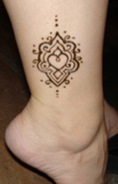 Alissa H Henna Tattoo Artists