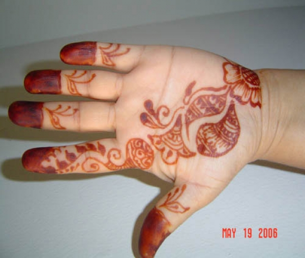 Lamya B Henna Tattoo Artists