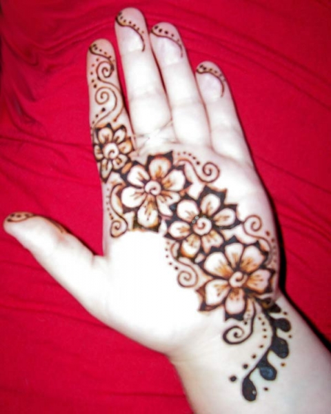 Meghan G Henna Tattoo Artists