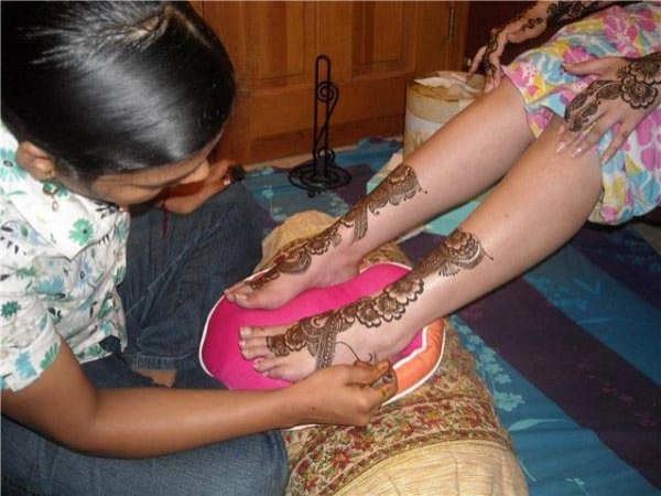 Bharati M Henna Tattoo Artists