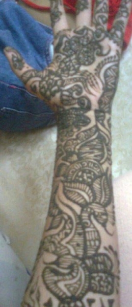 Zainab J Henna Tattoo Artists