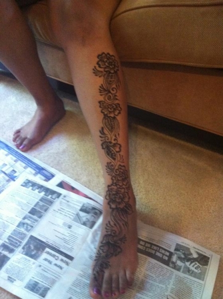 Rashida H Henna Tattoo Artists
