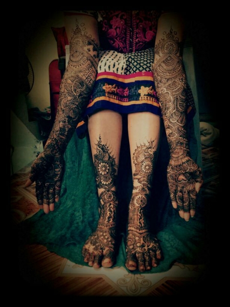 Swapna H Henna Tattoo Artists