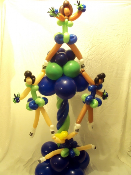 Vera B Balloon Sculptors