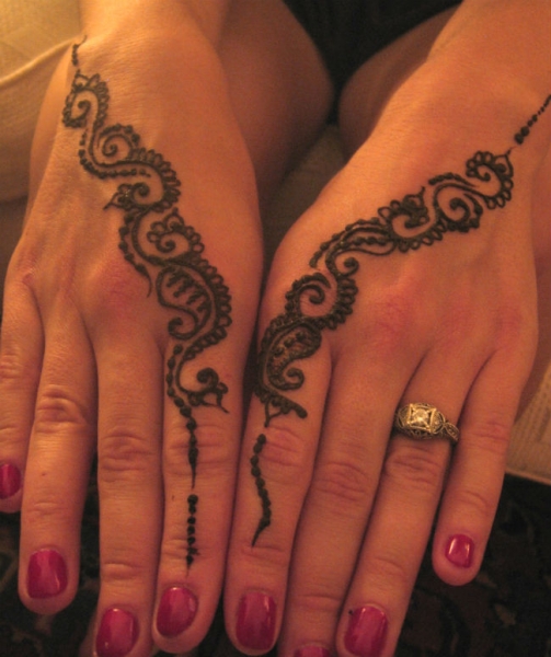 Joan K Henna Tattoo Artists