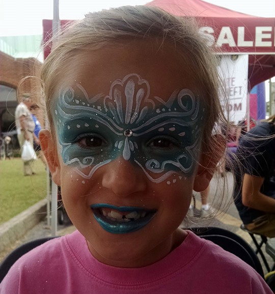 Shelby W Face Painters