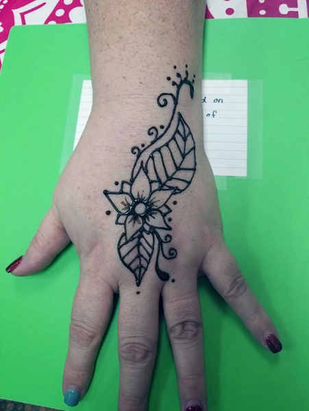 Shelby W Henna Tattoo Artists