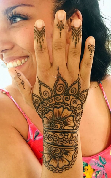 Sadie M Henna Tattoo Artists