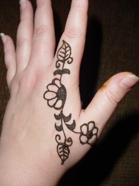 Kristen B Henna Tattoo Artists