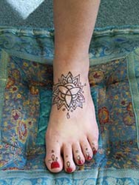 Paul H Henna Tattoo Artists