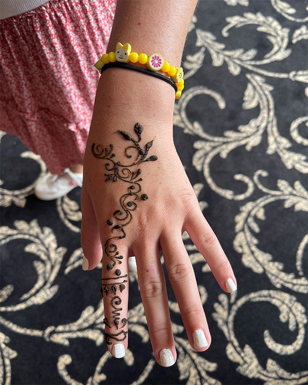 Helen E Henna Tattoo Artists