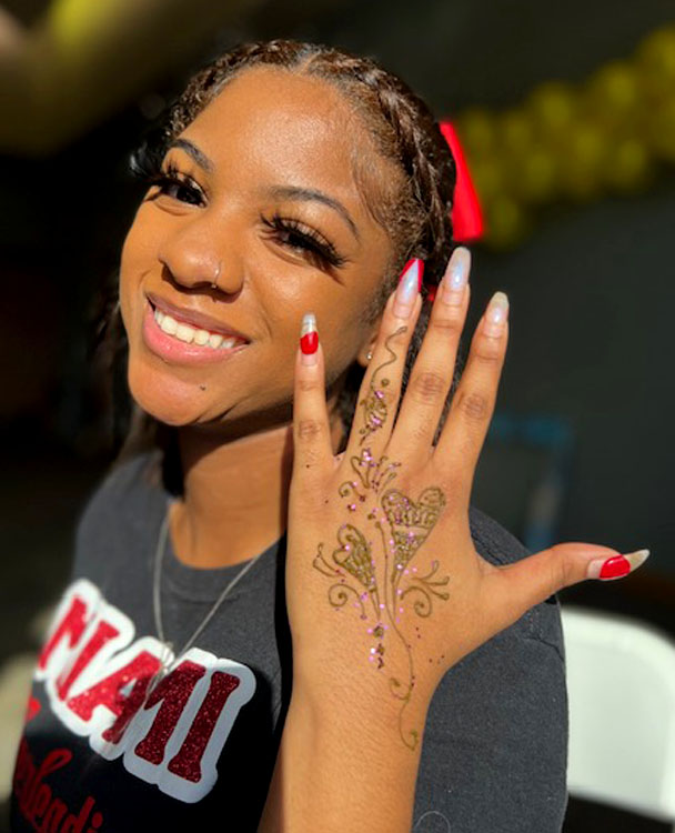 Anisha S Henna Tattoo Artists